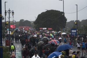 Ligne d'arrivée du Great South Run sous la pluie